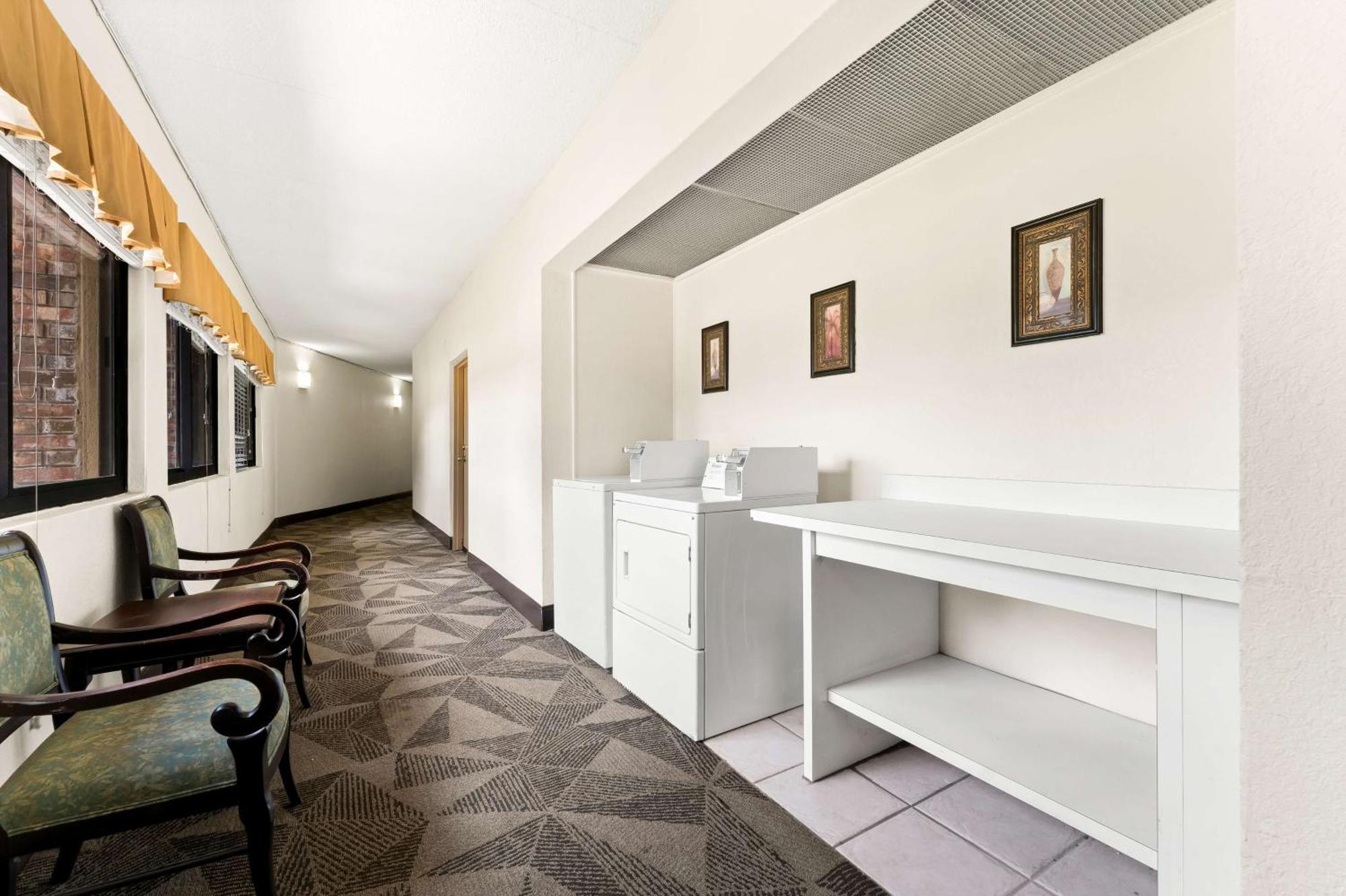 Best Western Riverside Inn Мейкон Экстерьер фото