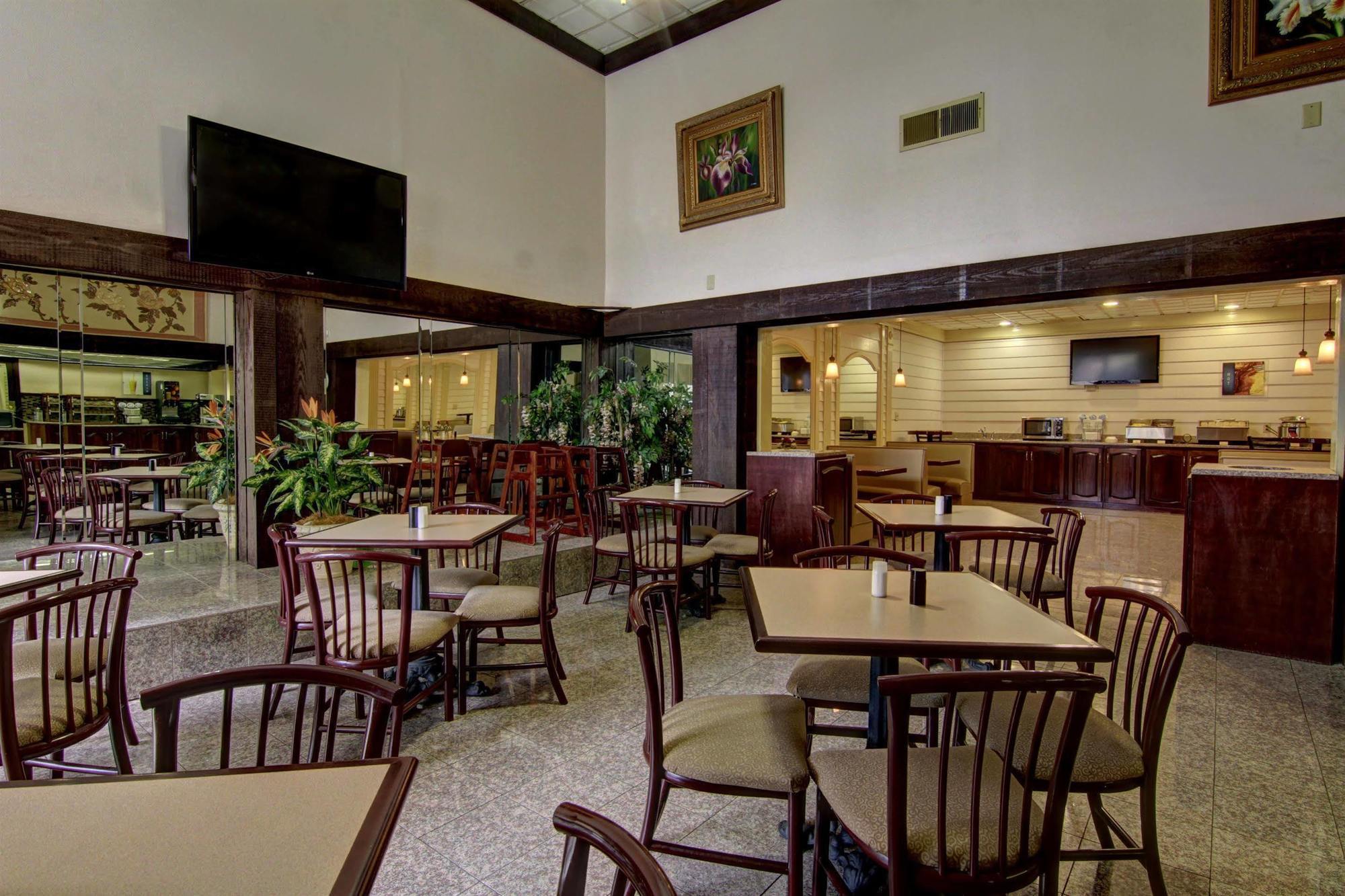 Best Western Riverside Inn Мейкон Экстерьер фото